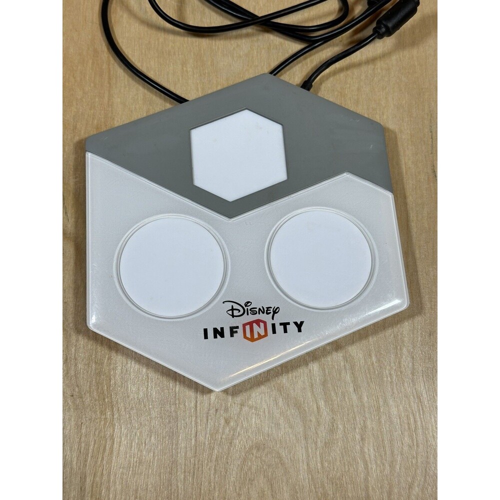 Disney Infinity Base. Wii, Wii U, Sony PlayStation PS3, PS4 . # 8032386 No Figs